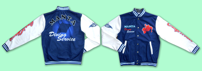 スウェット素材で作ったスタジアムジャンパー