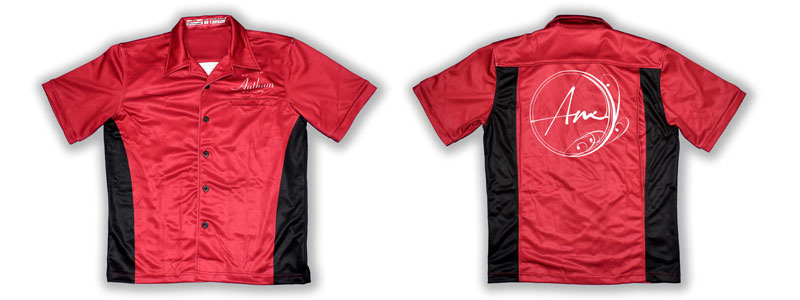 お客様が作ったボーリングシャツを紹介しています